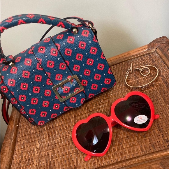 Cute mini pattern purse - Picture 3 of 4